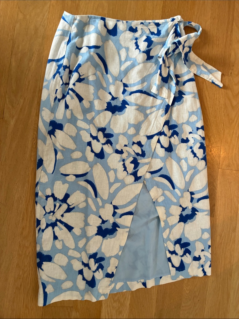 LOFT Light Blue and White Floral Wrap Swim Sarong Skirt